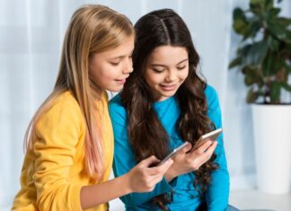 Игра по переписке с подругой