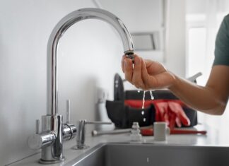 Автоматический насос для крана