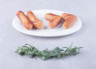 Сосиски в тесте в духовке