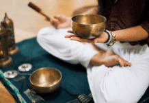 Поющие чаши: Путешествие в мир звуковых вибраций и гармонии