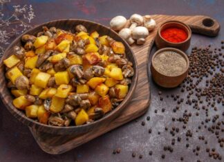 Грибы с картошкой в казане