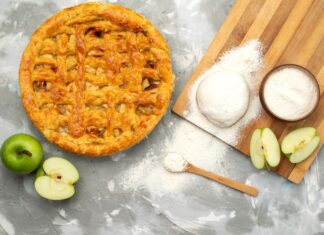 Яблочно-банановый пирог в духовке