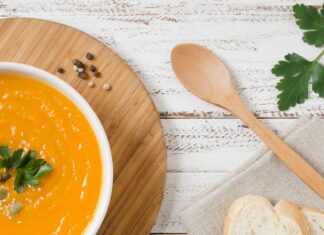 Кабачковый суп-пюре с картофелем и морковью