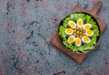 Яично-шпротный салат