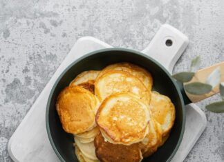 Классический рецепт пышных сырников на сковороде