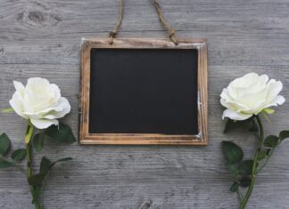 Надписи на надгробной плите отцу