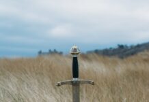 Значение 6 мечей: да или нет