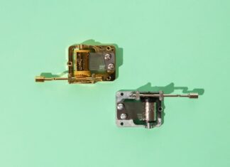 Плата для часов ин 12