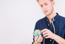 Звуки Земли из космоса