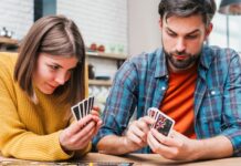 Гадание на мужчину: расклады на игральных картах