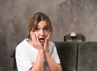 Сон о старом диване: толкование